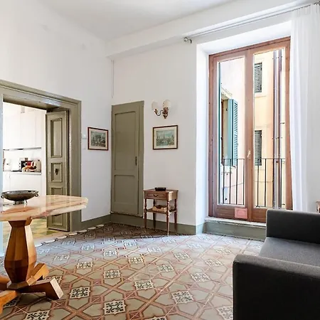Domus 2 Mori- 120 M2 Con Affreschi - Centro Storico - Due Bagni