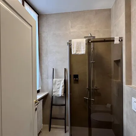 Apartamento Domus 2 Mori- 120 M2 Con Affreschi - Centro Storico - Due Bagni Verona