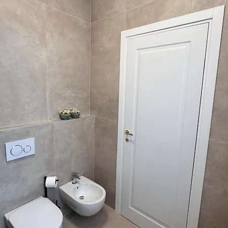 Apartamento Domus 2 Mori- 120 M2 Con Affreschi - Centro Storico - Due Bagni *